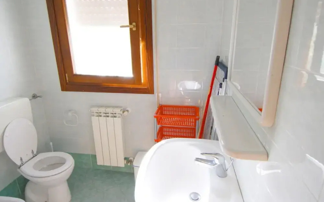 Scenic Apartment in Rosolina Mare With Parking