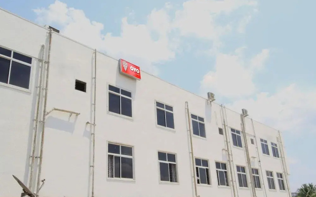 Sri Sai Residency  By OYO Rooms