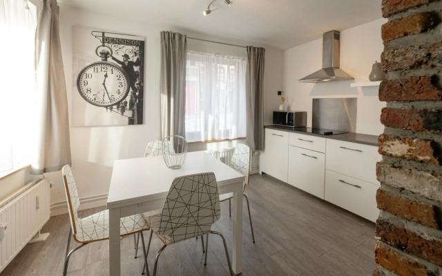 Le Studio by La Reine City Center