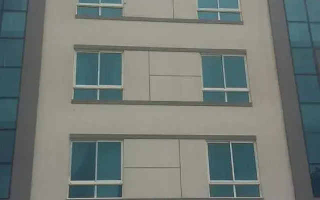 Dana Plaza 2