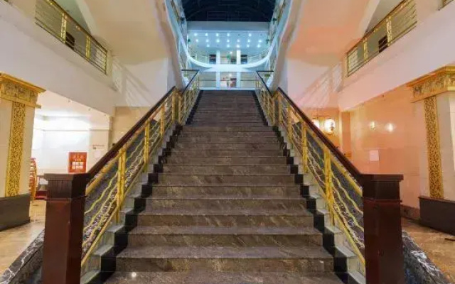 Jinfengshan Hotel