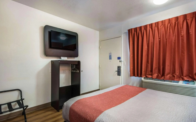 Motel 6 Bessemer, AL - Birmingham