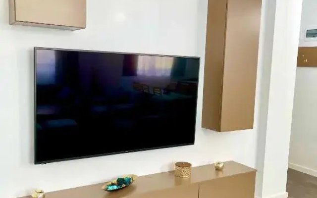 Tiago Residence