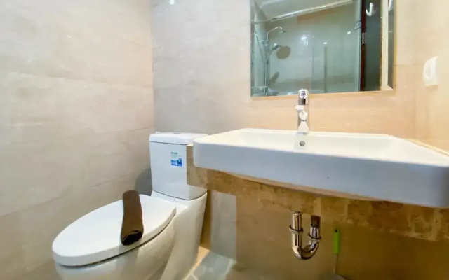 Comfort And Modern Studio Apartment At Menteng Park