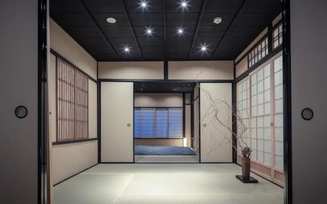 <Kyoto Machiya Kouhaku>Musha(香柏 無舎)