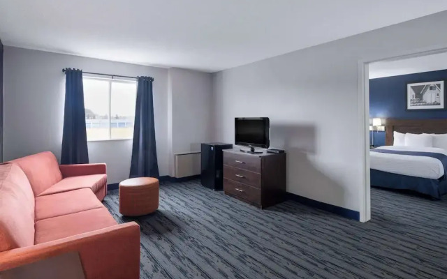 Travelodge Suites Saint John