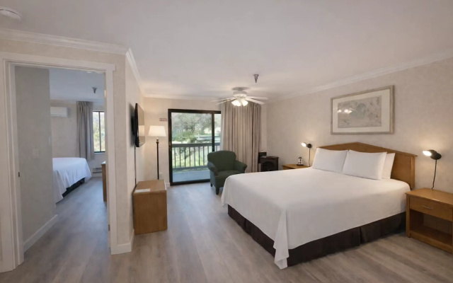Friday Harbor Suites