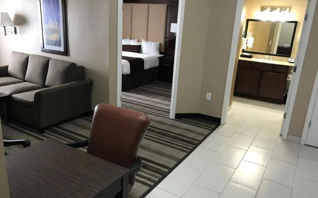 BEST WESTERN Plus Crawfordsville Hotel