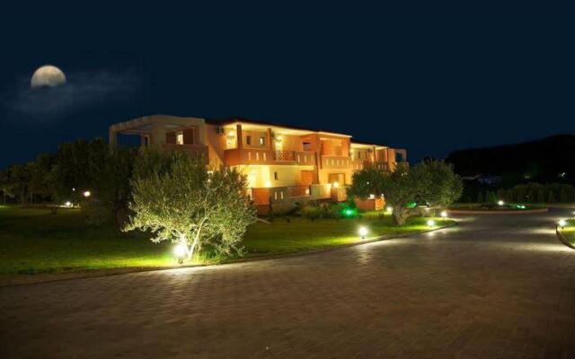 Отель Agrili Resort вид на фасад