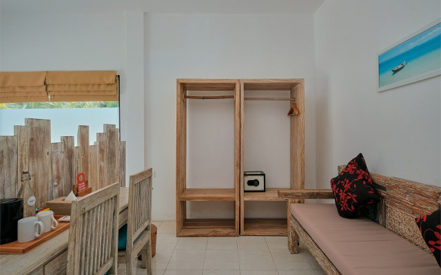 MYAMO Beach Lodge