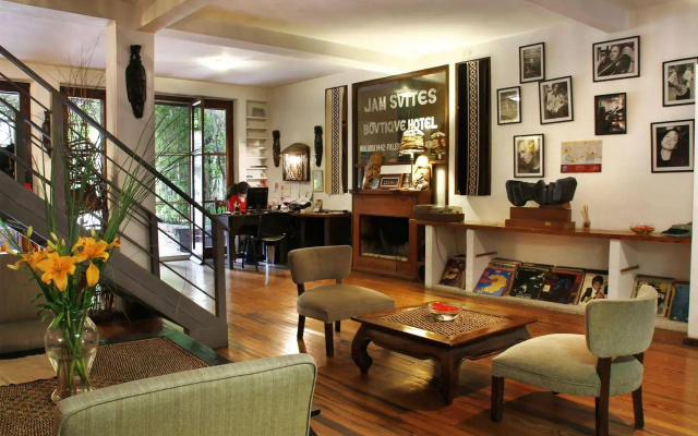 Jam Suites Boutique Hotel