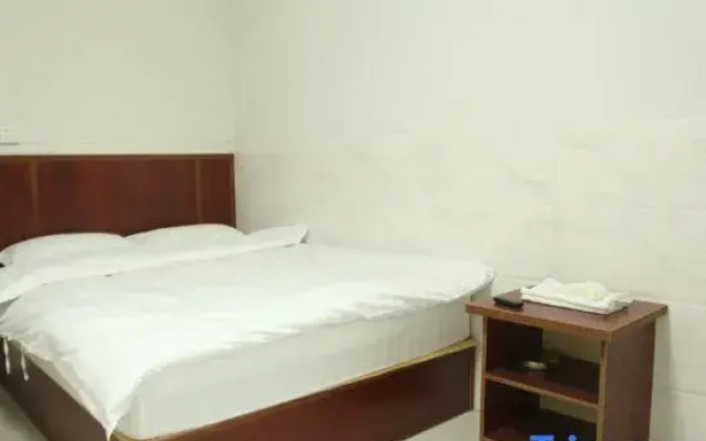Zhongshan Henglan Sisha Business Accommodation