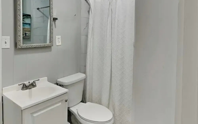 Pleasure Pier Retreat Manor by Ryson Vacation Rentals