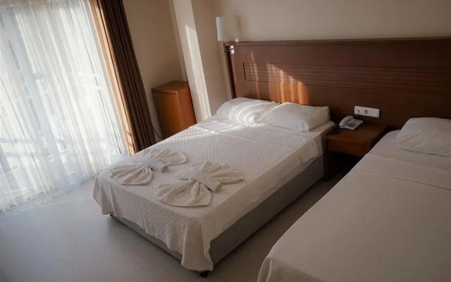 Makri Beach Hotel