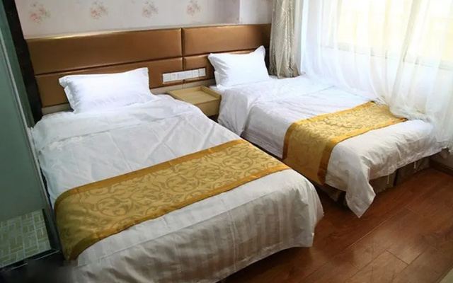 Qingdao Beimengte Hotel