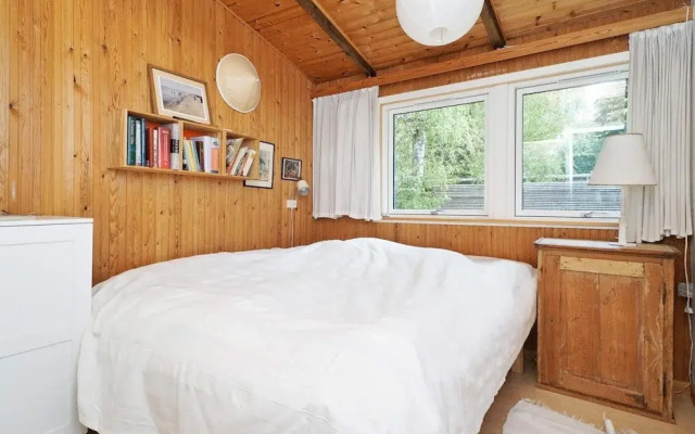 6 Person Holiday Home in Rorvig