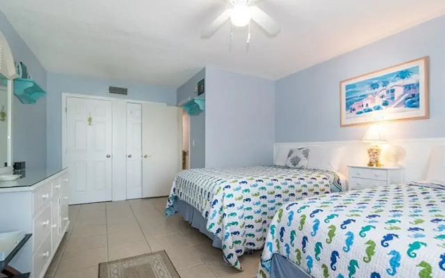 Palm Cay 3
