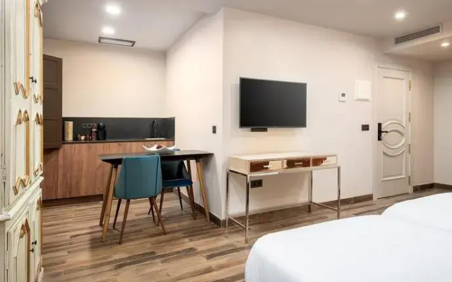 Suite 1907 Avilés