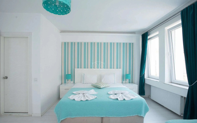Yazar Hotel