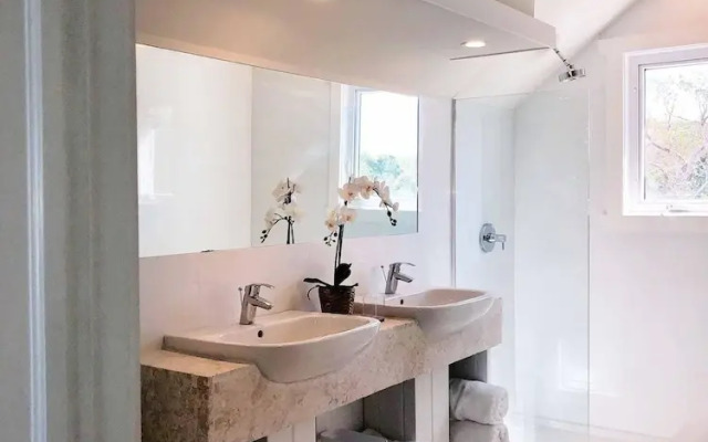 Coral Point 3 Bedroom Home