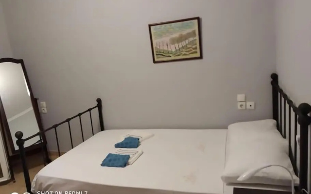 Grecos apartment
