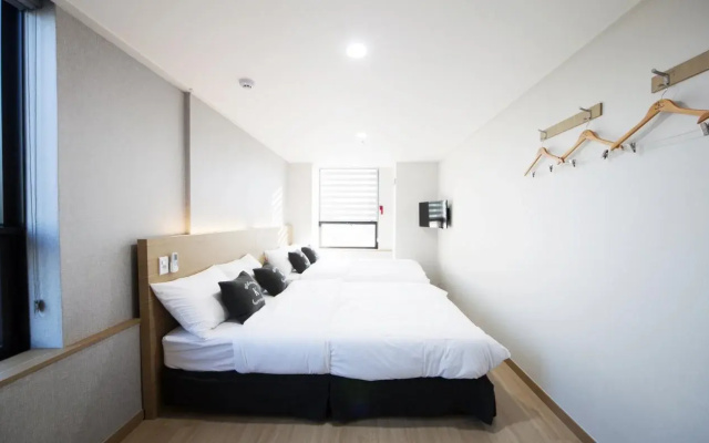 K-Grand Hostel Yeosu