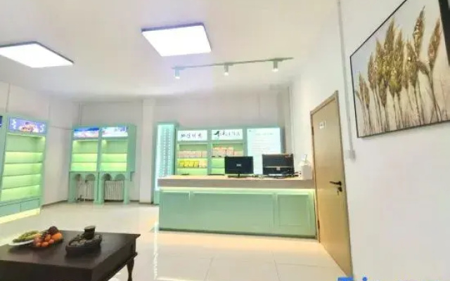 Renhe Yongyaju Hotel (Harbin Zhonghua Baroque Street Metro Station Branch)