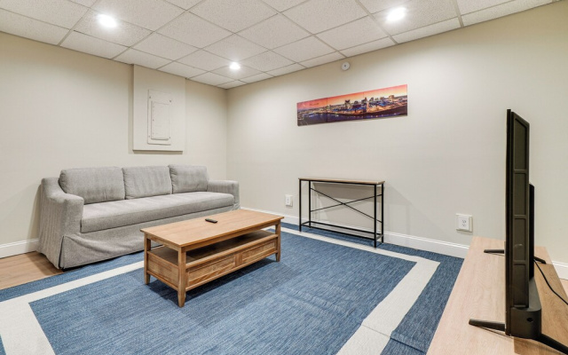 Quiet Franklin Apt: Close to Parks & Museums