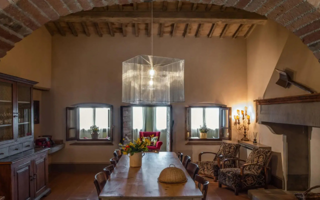 Sleeps: 12 (6 bedrooms, 6 bathrooms) 450 m2. Private garden and the pool (5x12 mts – 1,30mts depth),-VILLA LEOPOLDINA