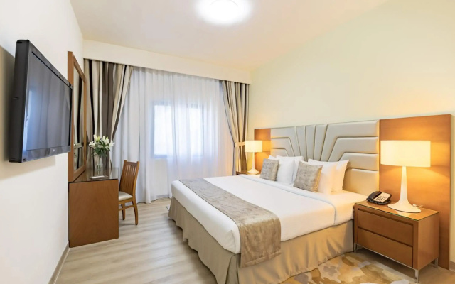 Golden Sands Hotel Apartments 3-5-10