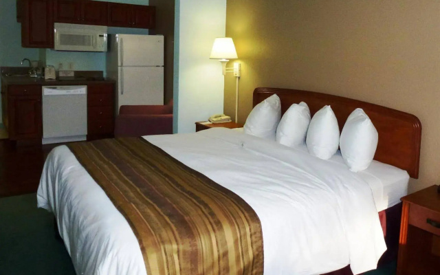 Quality Suites Fort Myers I-75