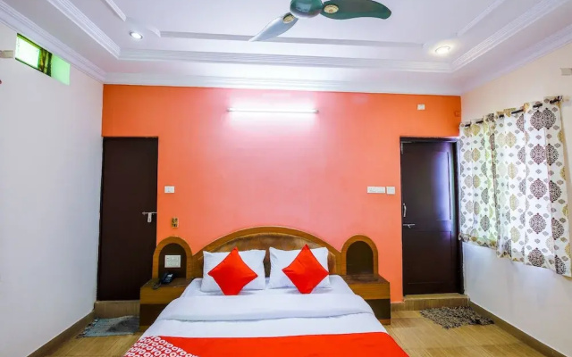 OYO 13935 Hotel Shree Celebration