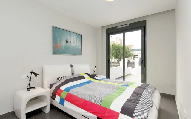 Quaint Holiday Home in Orihuela With Swimming Pool