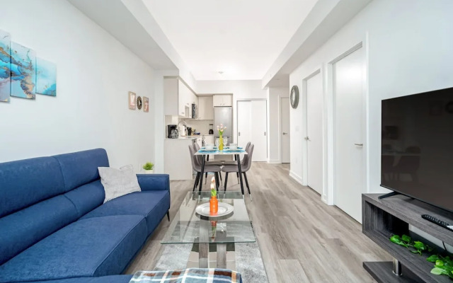 Modern High-rise 24th Floor Condo w Private Patio
