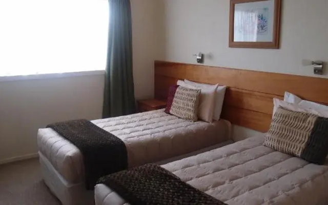 Shiralee Executive Cottages