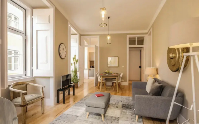 Baixa Apartment by Les Deux Mariettes