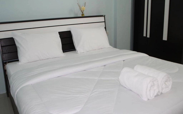 Angel Service Apartment Patong Beach