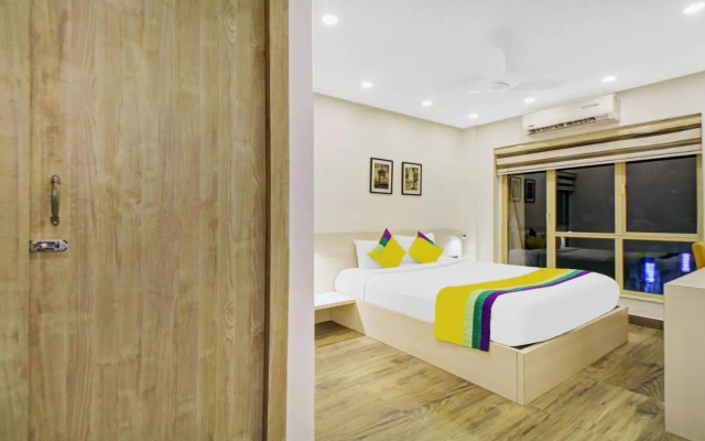 Itsy Hotels Transit Express Near Sealdah Station