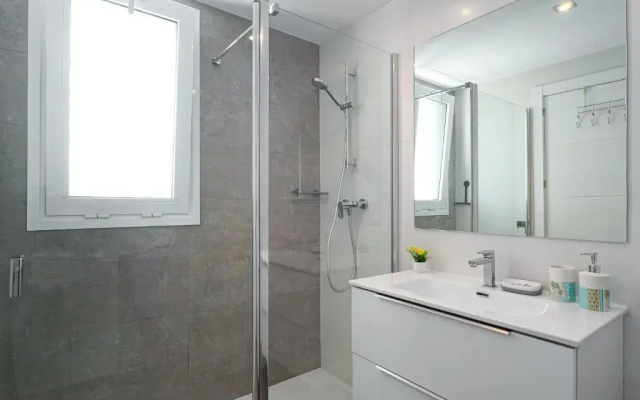 Via Celere 2326 Apartment with sea view