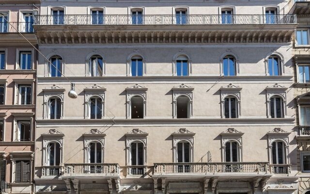 Отель Amazing Piazza Venezia Suites Рим вид на фасад