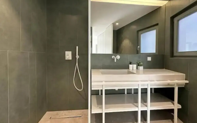 Main Suite