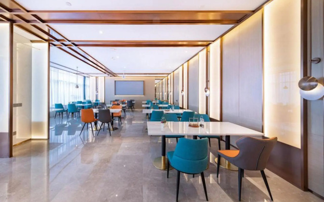 Atour Hotel Jiaokou subway station, Liwan, Guangzhou