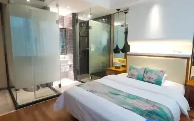 Jingyi Boutique Culture Hotel