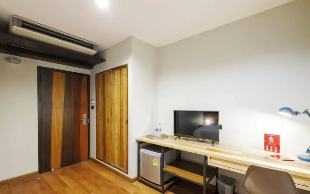 Zen Rooms Zleepmotion Bangkok