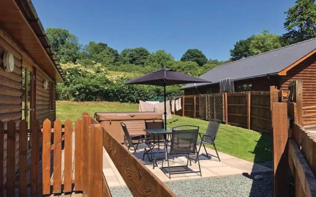 Heartsease Lodges