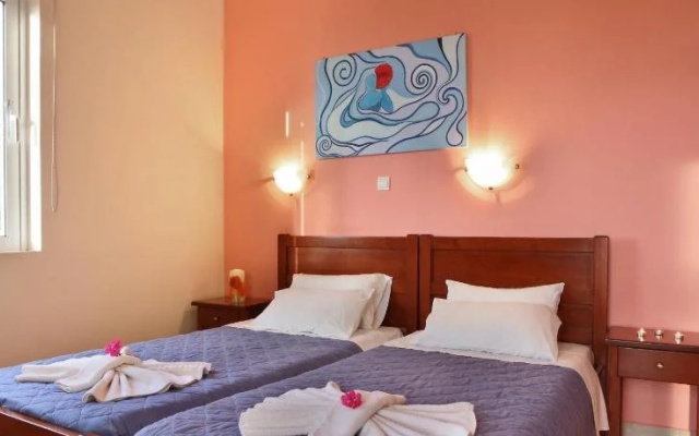 Nikos Apartments