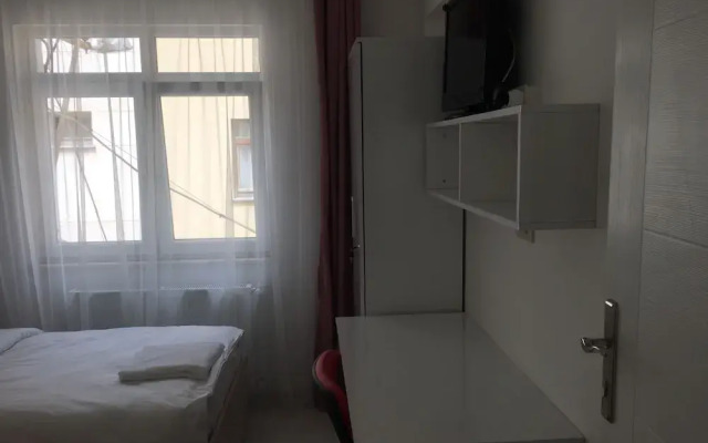 Mavi Beyaz Pansiyon