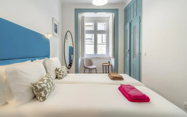 LV Premier Baixa DO1 Spacious Central AC Design