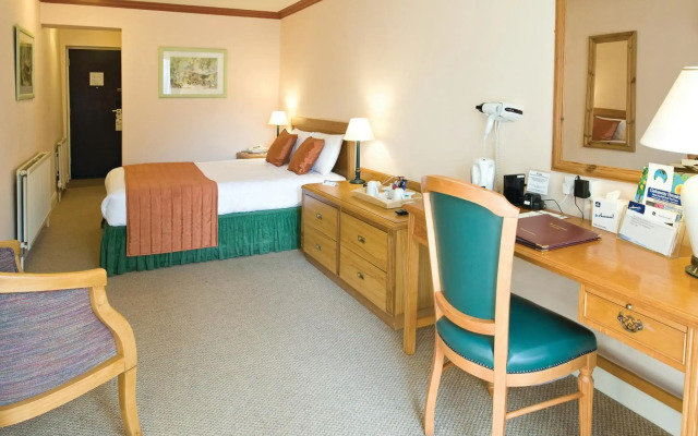 Knights Hill Hotel & Spa