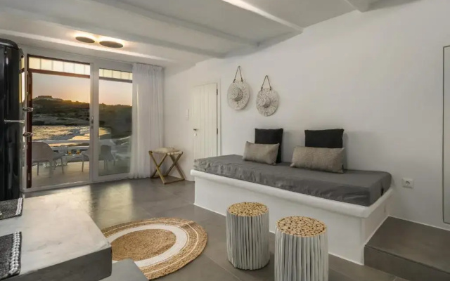 Peter's Sea and Sαnd Residence